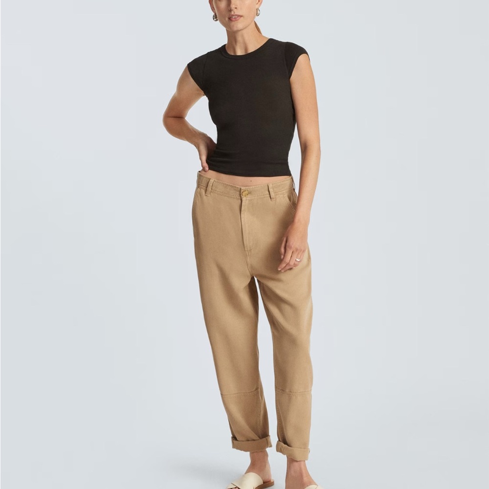Everlane | Dark Khaki Chinos Buttersoft Relaxed Fit
